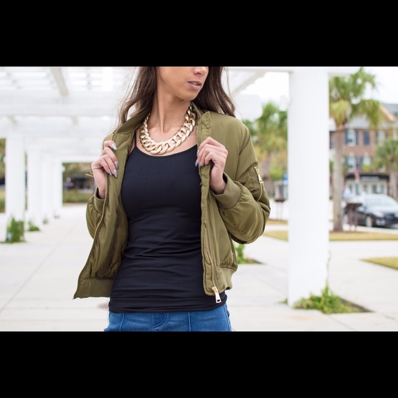 Crop bomber jacket - Picture 2 of 3